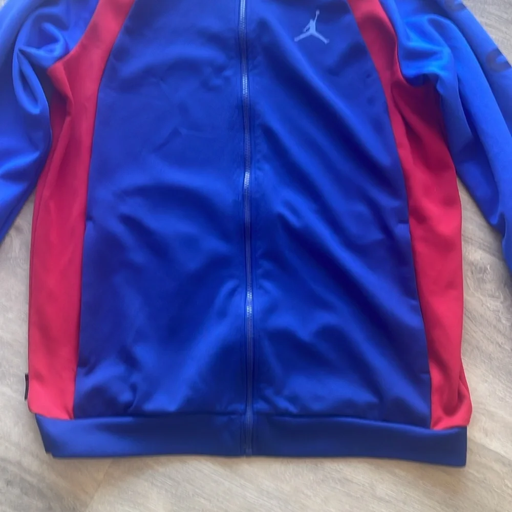 Jordan men’s blue full zip sweatshirt size large
